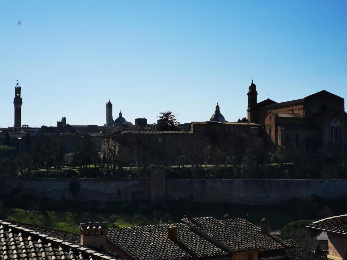 Affaccio Su Siena,Vicino Al Centro, Con Garage公寓 外观 照片