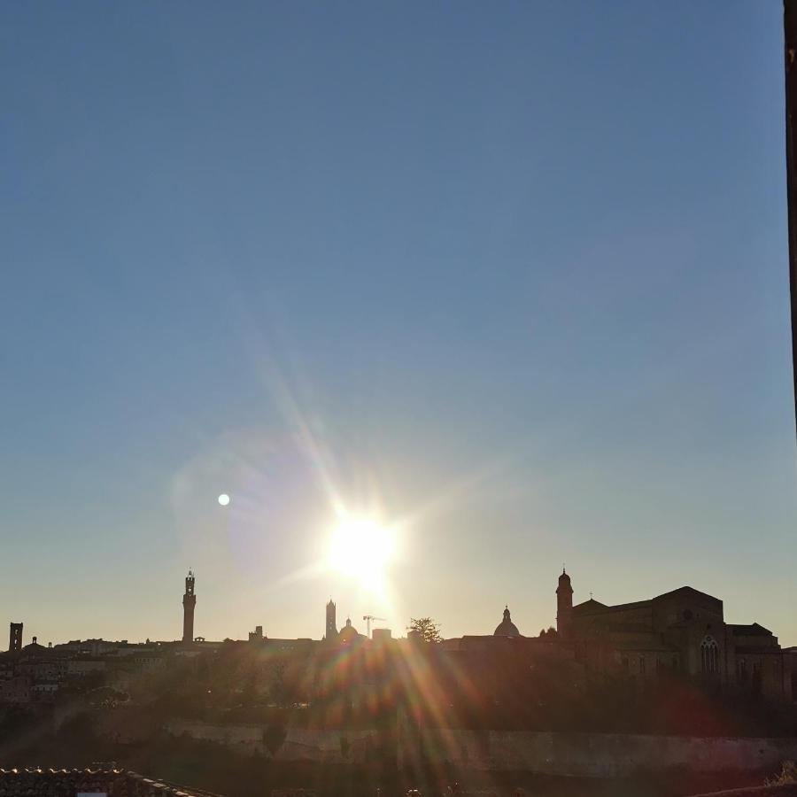 Affaccio Su Siena,Vicino Al Centro, Con Garage公寓 外观 照片