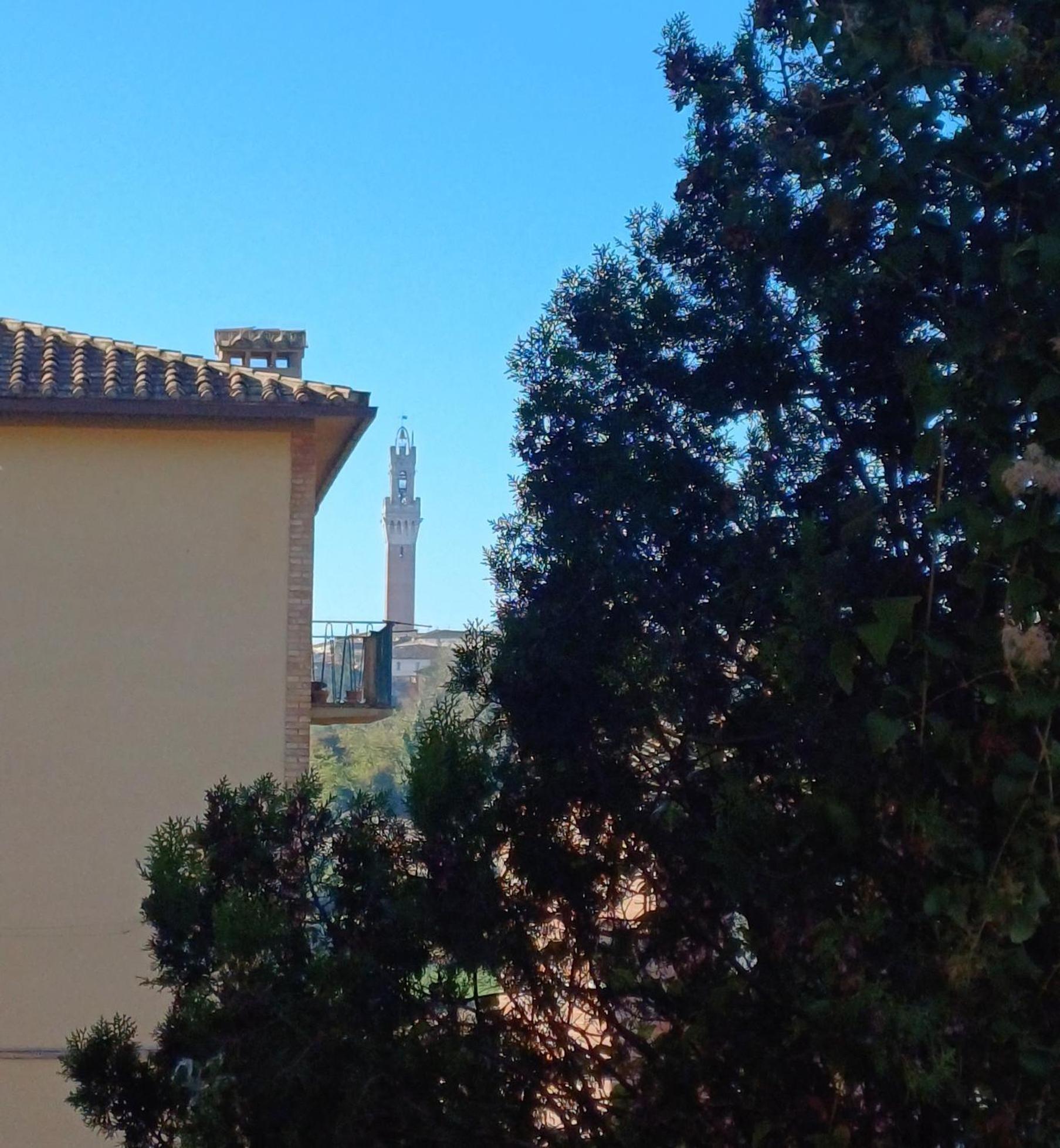 Affaccio Su Siena,Vicino Al Centro, Con Garage公寓 外观 照片